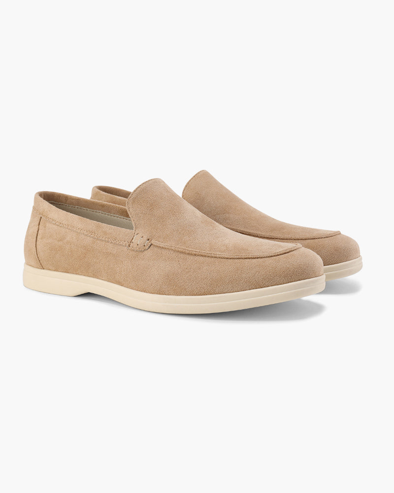 Oud geld suede loafers