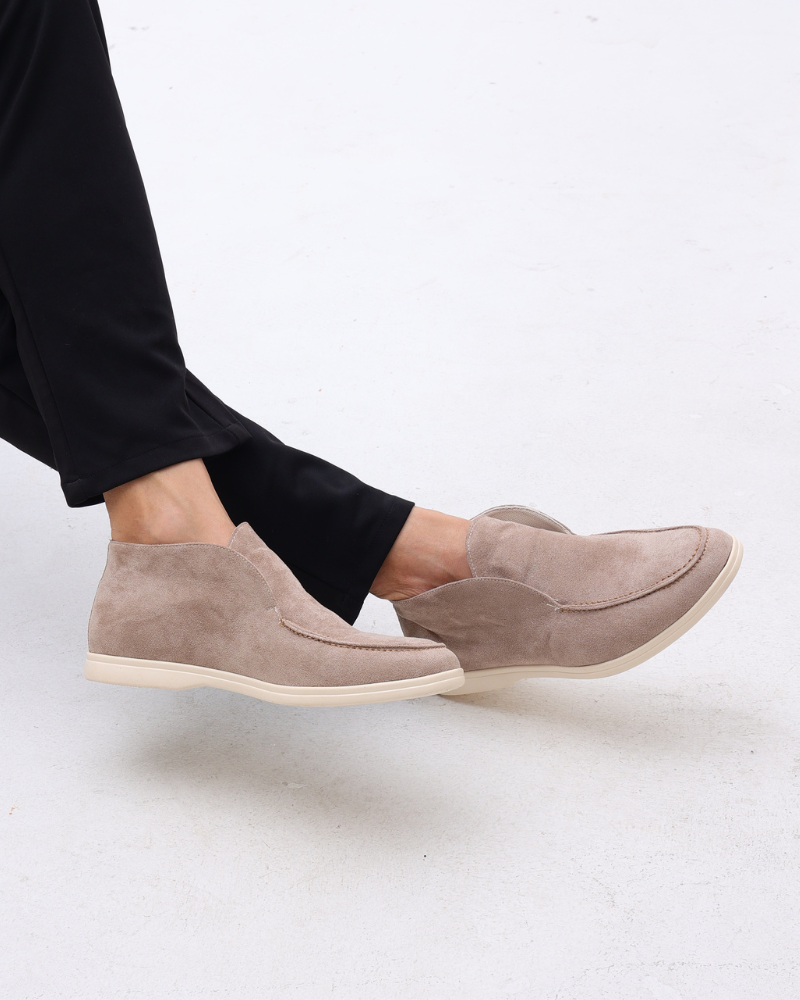 Oud geld hoge suede loafers