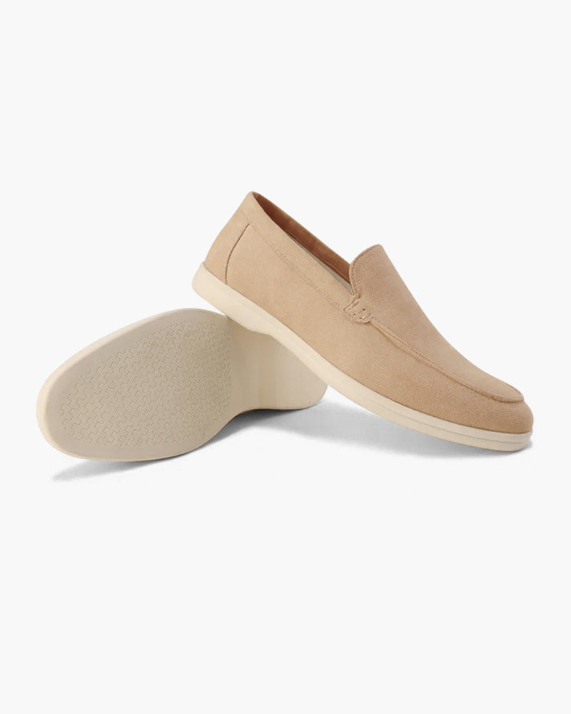 Oud geld suede loafers