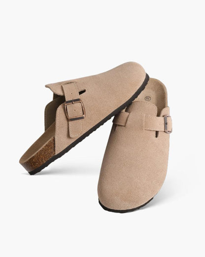 Oud geld suede klompen