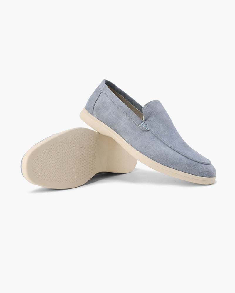 Oud geld suede loafers