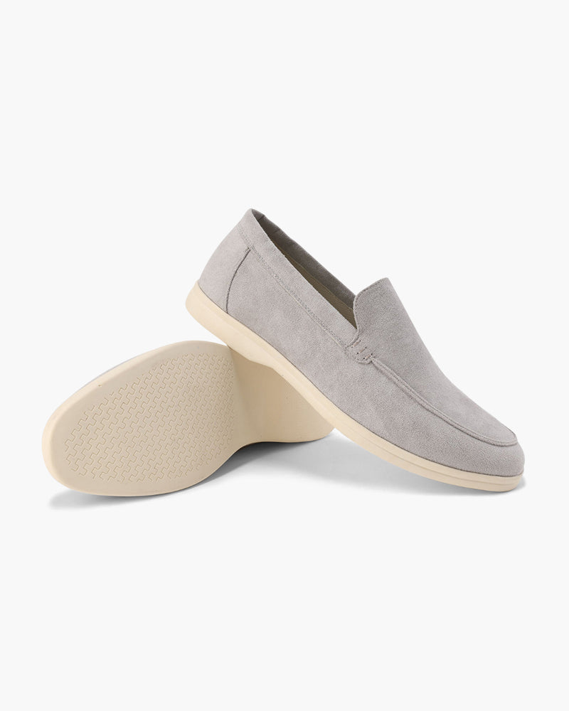 Oud geld suede loafers
