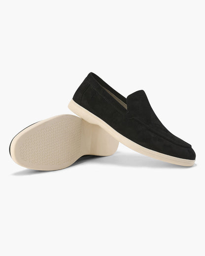 Oud geld suede loafers