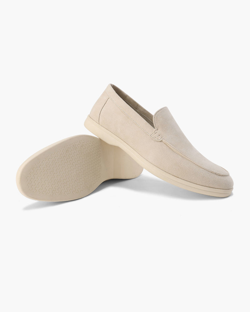 Oud geld suede loafers